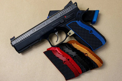 CZ Shadow 2 Griffschalen - Thin Aluminum - G10 Bogies Insert
